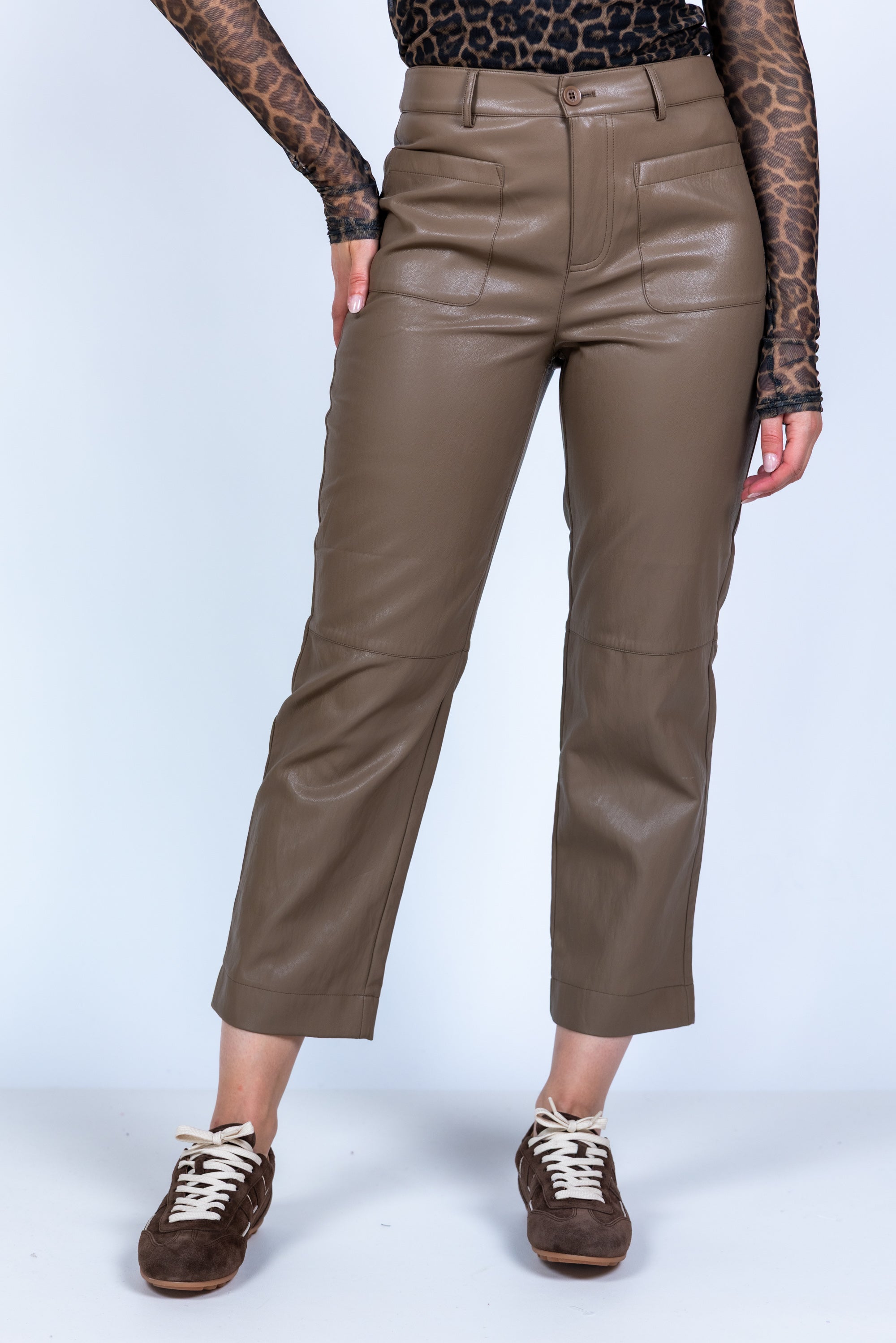 #kleur_TAUPE