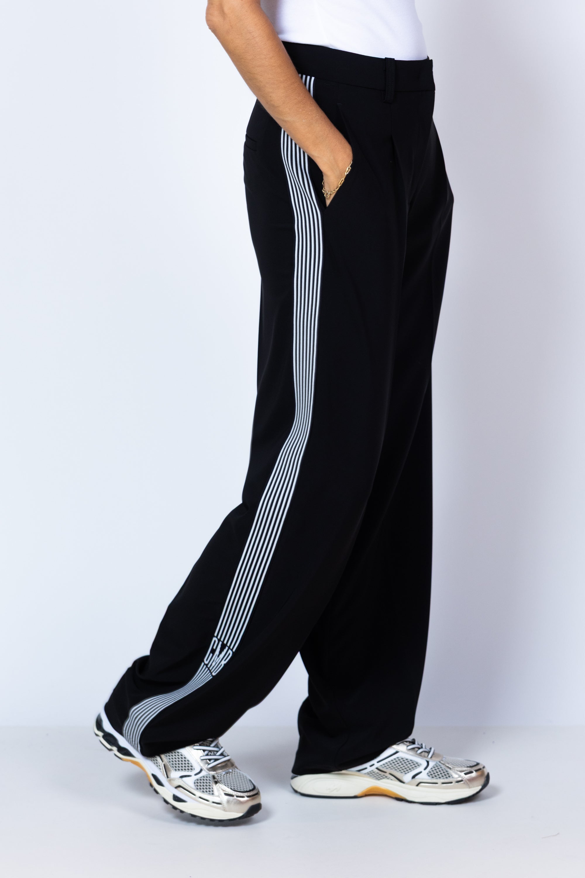 #kleur_ZWART